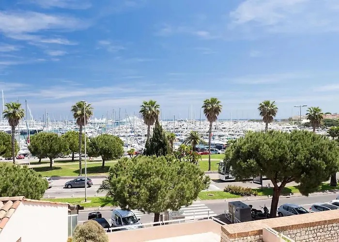 Apartment Modern W/balcony/port Views/nr Old Town Antibes